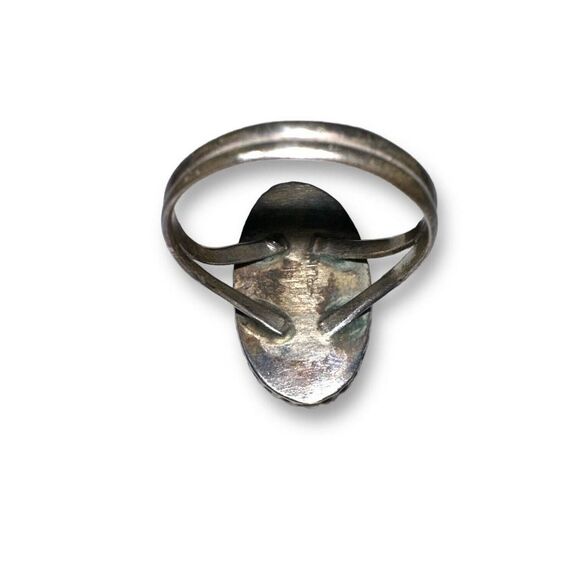 Vintage Sterling Native Mother of Pearl Ring 8 - Picture 3 of 7